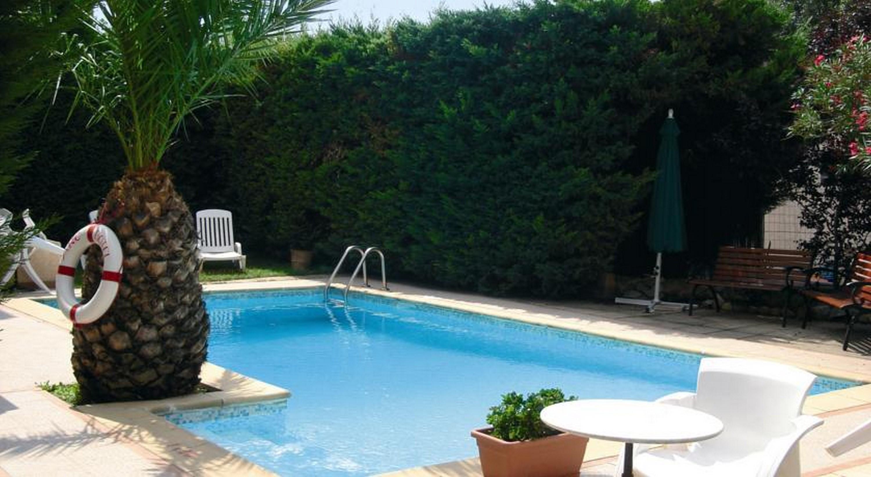 Adonis Arc Hotel Aix Aix-en-Provence Exterior foto